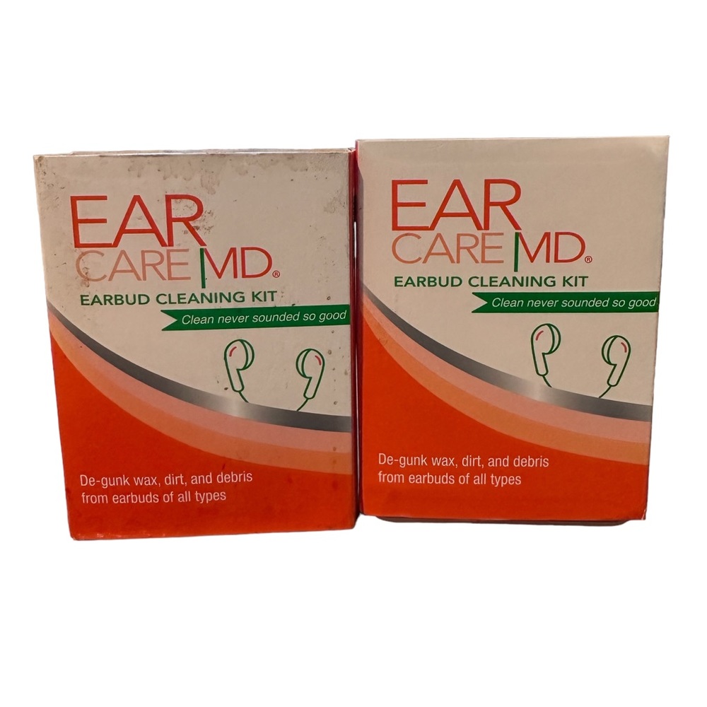 Ear Care MD Earbud Cleaning Kit for Earbuds Cleaning  Brush Earphones X2 NEW